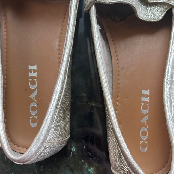 Coach metallic gold leather loafers - Picture 6 of 9